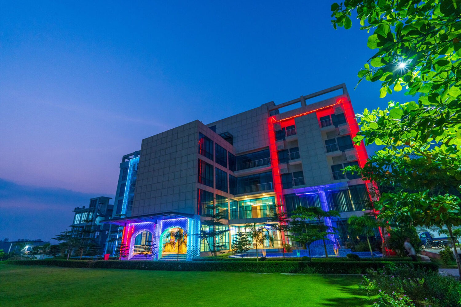 Neer Theme Park & â€‹â€‹Restaurant.