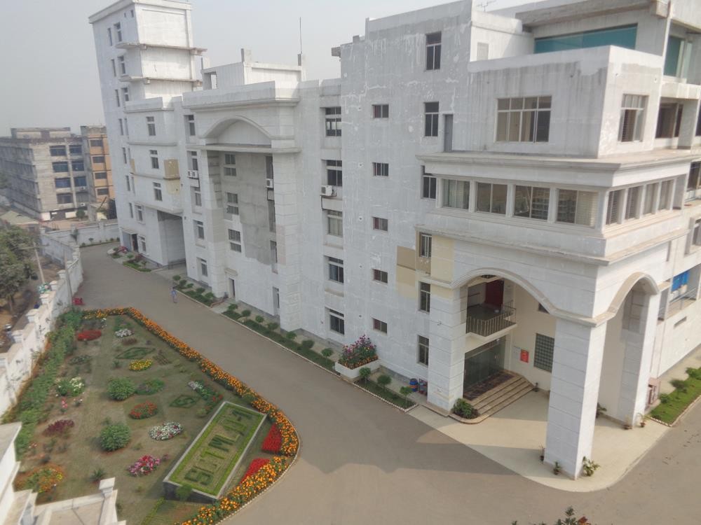 Silverline Group -UnitÂ 1